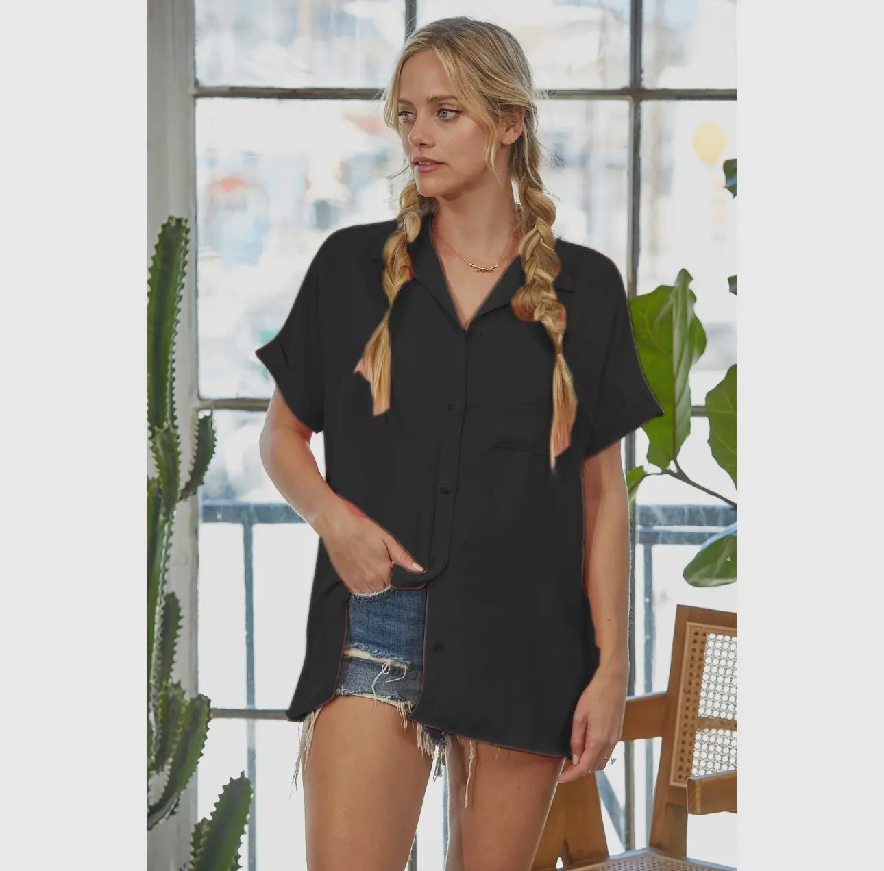 Black Airflow Blouse