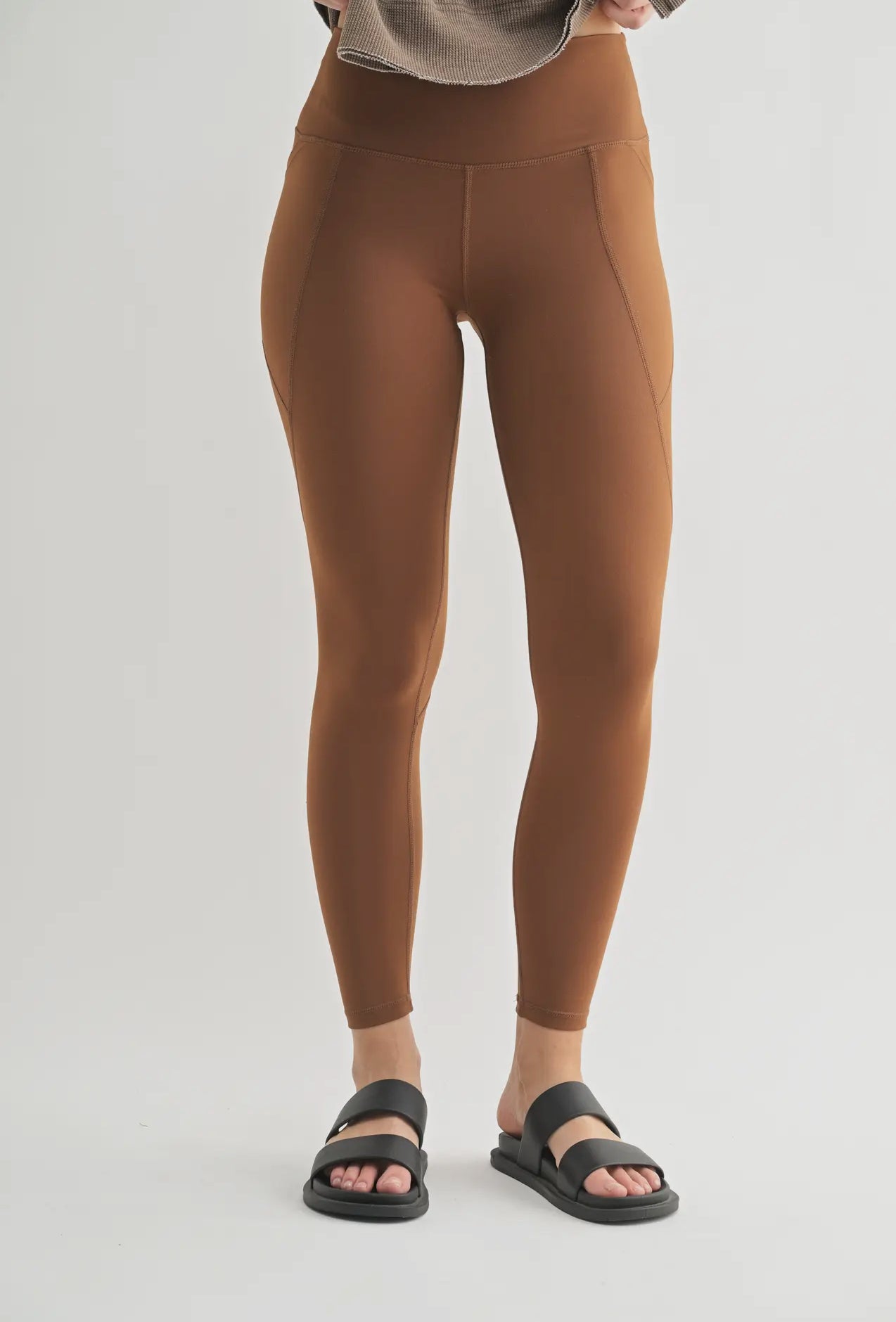 Camel Tapered Band Essential Solid Highwaist Leggings