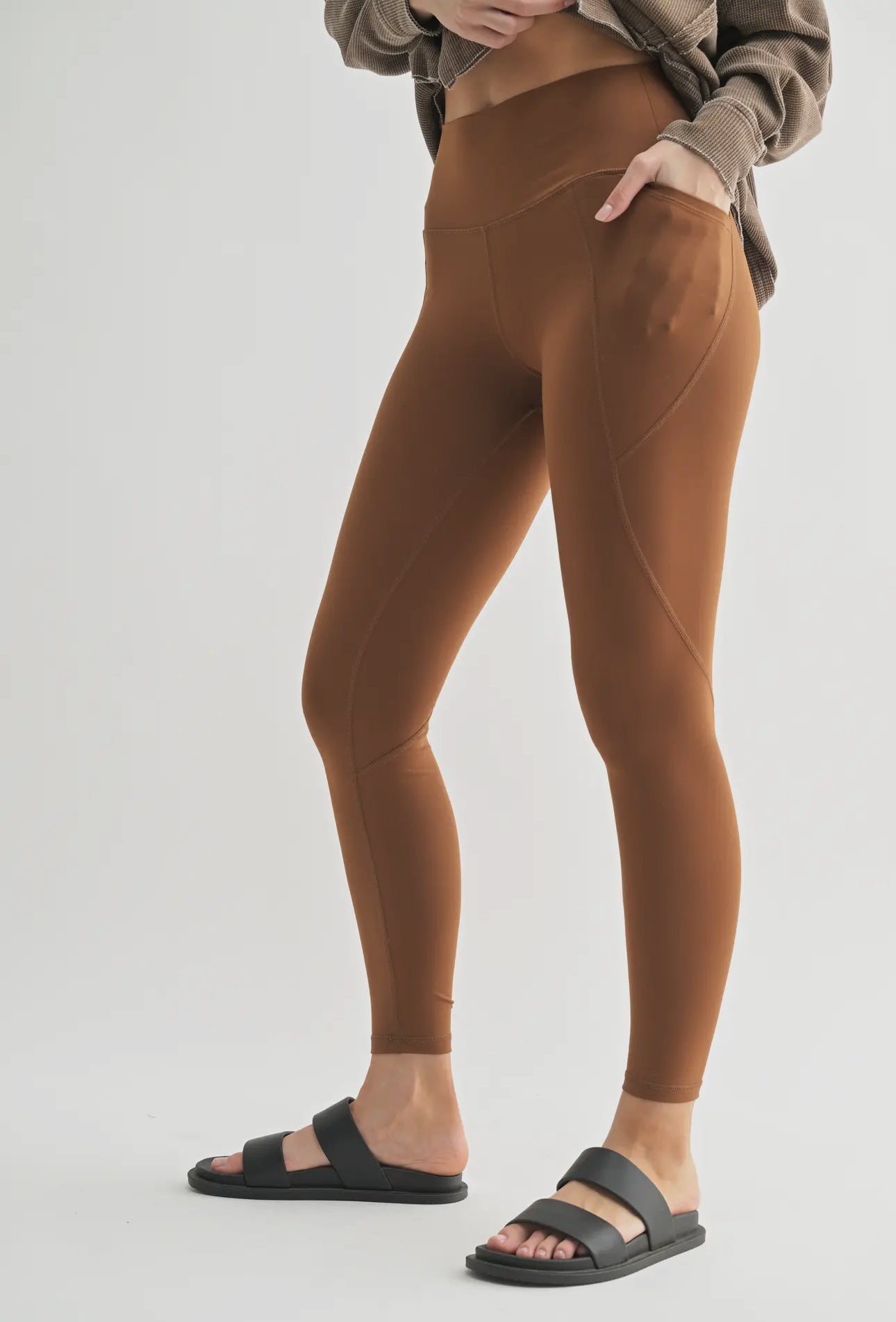 Camel Tapered Band Essential Solid Highwaist Leggings