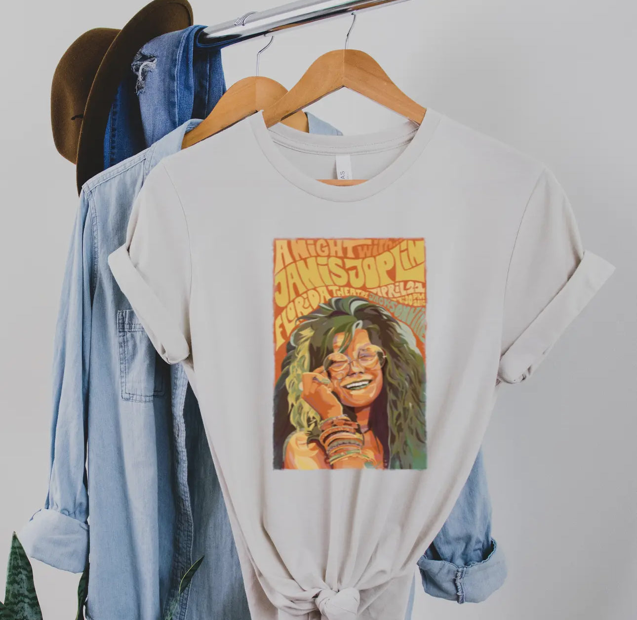 Janis Retro Tee