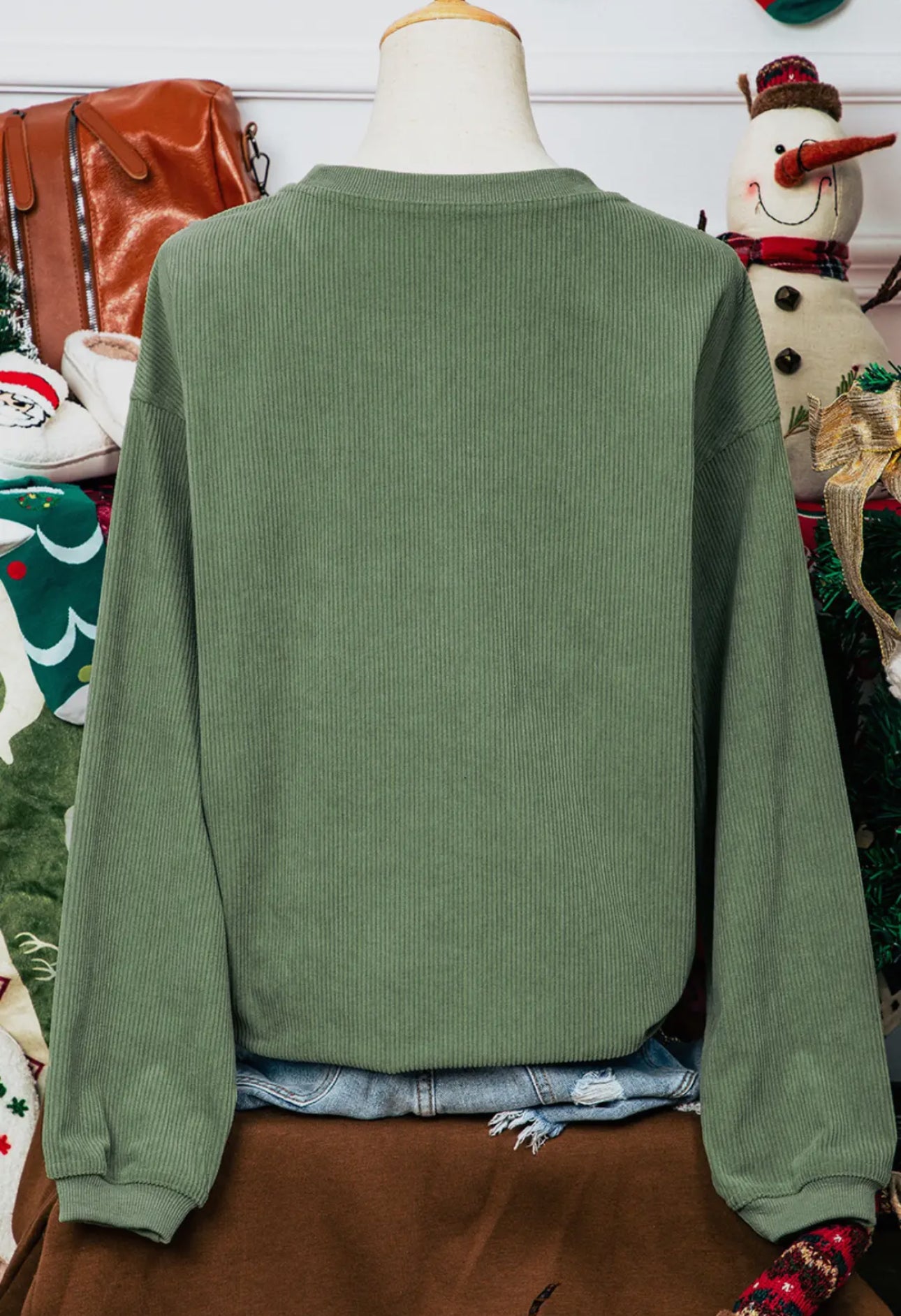 Merry & Bright Sequin Ribbed
Sweatshirt
