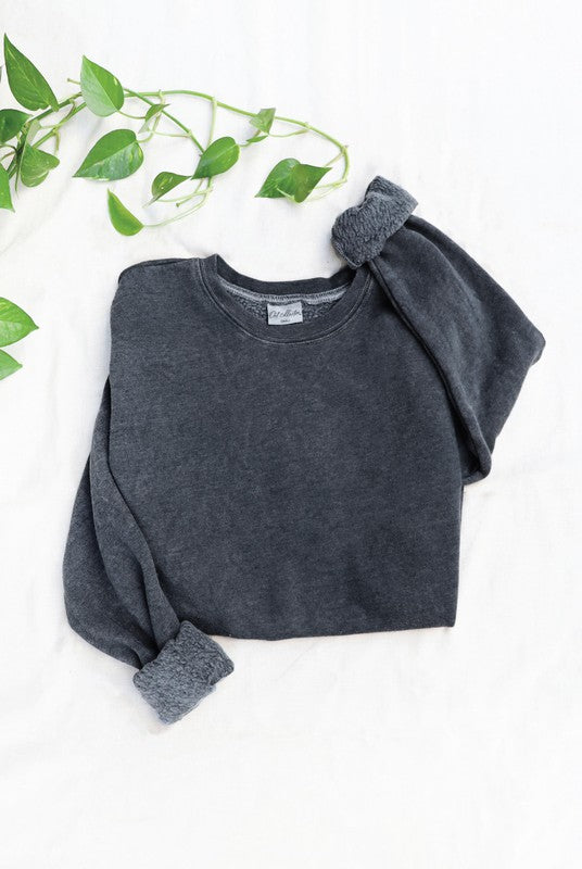 Basic Mineral Crew Neck Sweatshirt