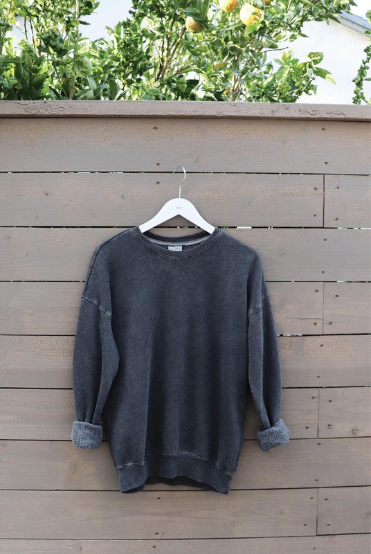 Basic Mineral Crew Neck Sweatshirt