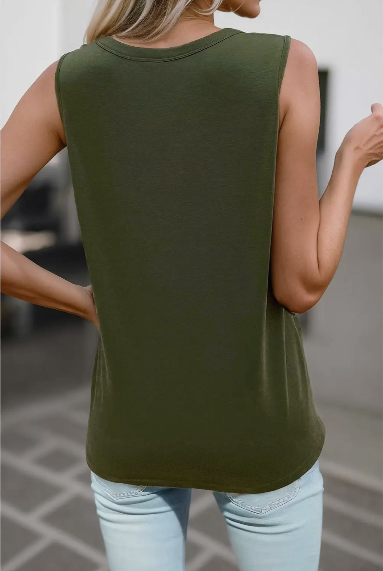 Distressed Tank - Army Green