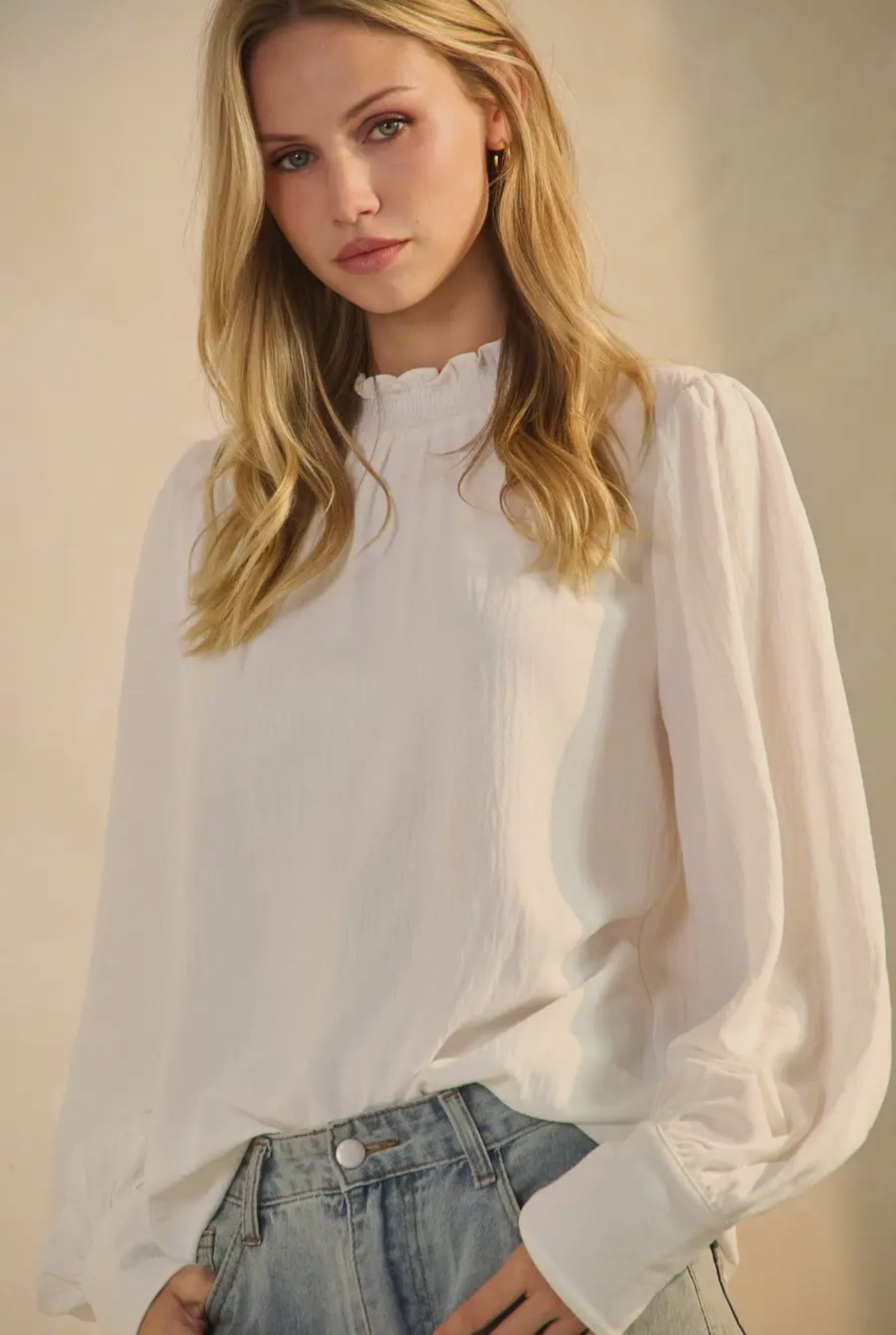 Solid Airflow Long Sleeve Blouse