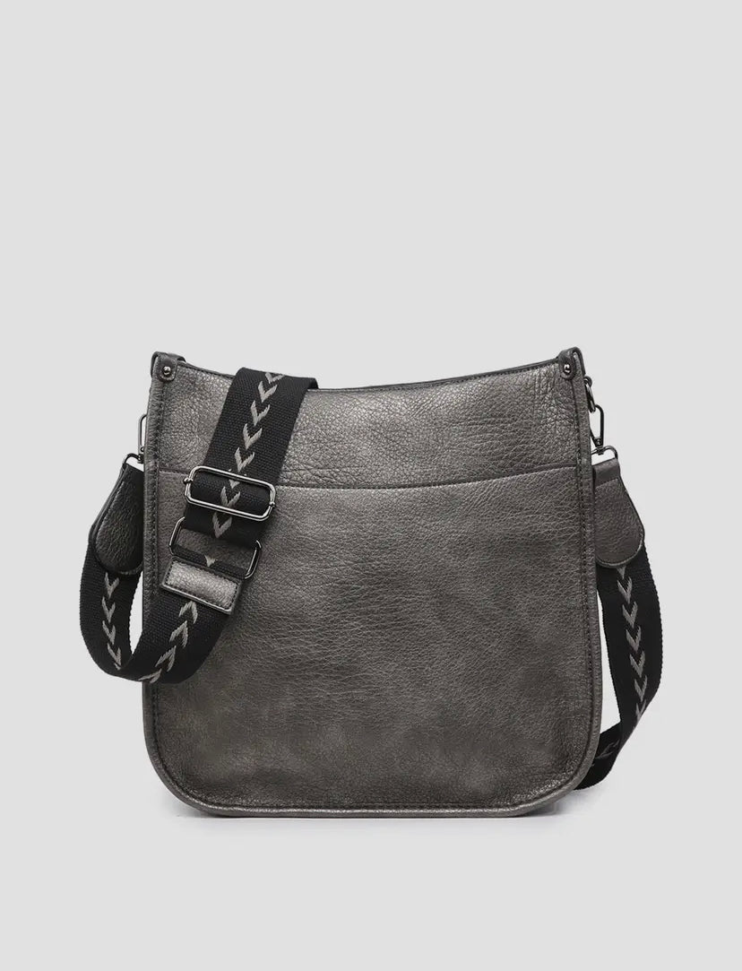 Chloe Crossbody with
Guitar Strap